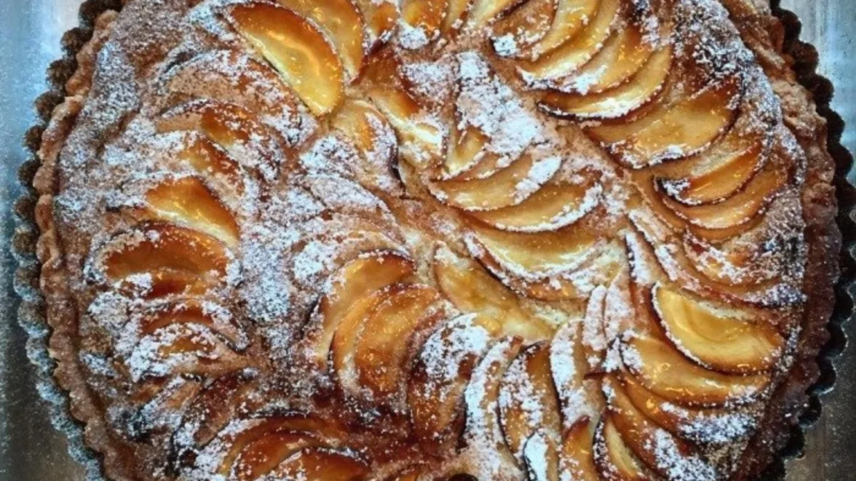 Apple Frangipan Tart