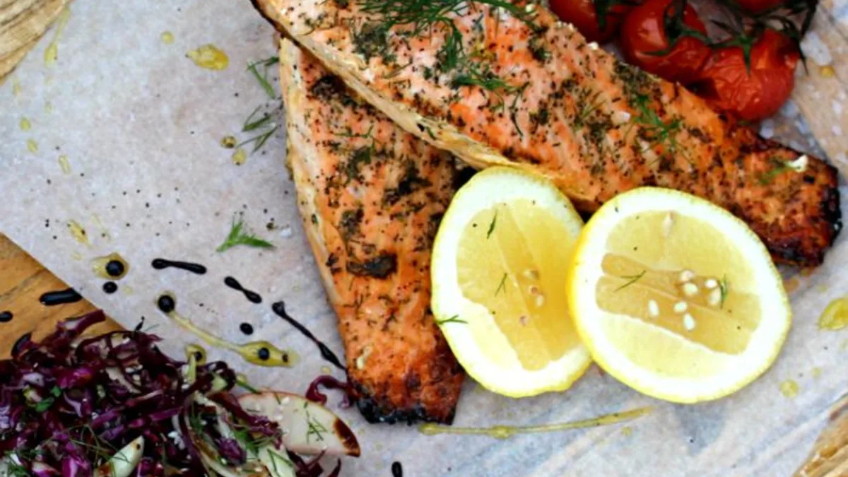 Baked salmon with fennel & tomatoes
