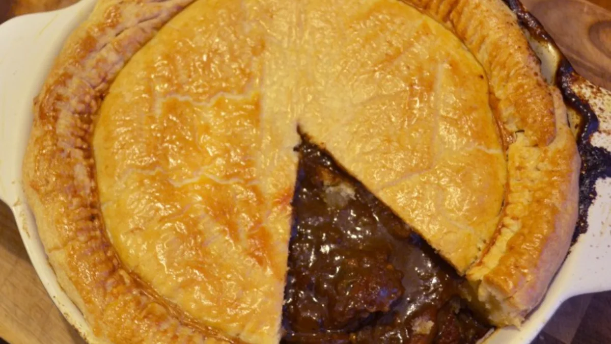 Beef and Oyster pie