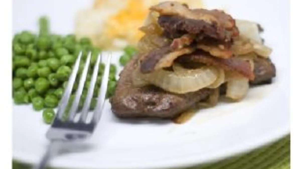 Beef Liver With Onions and Bacon
