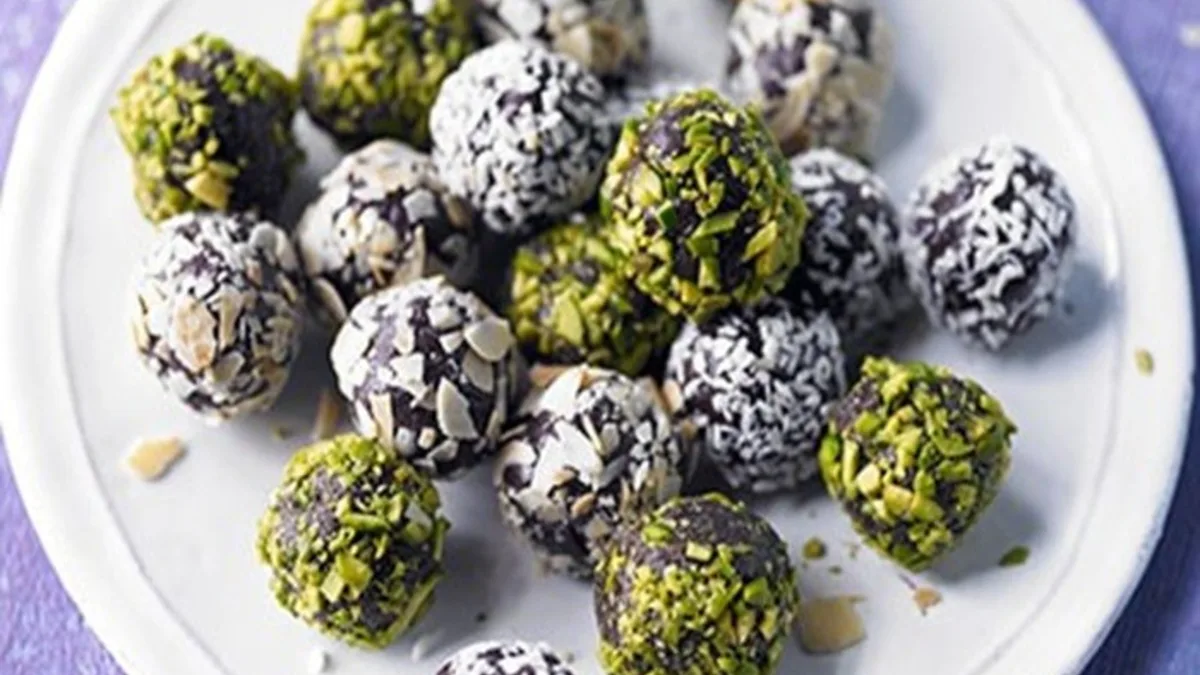 Brazilian chocolate truffles - brigadeiro