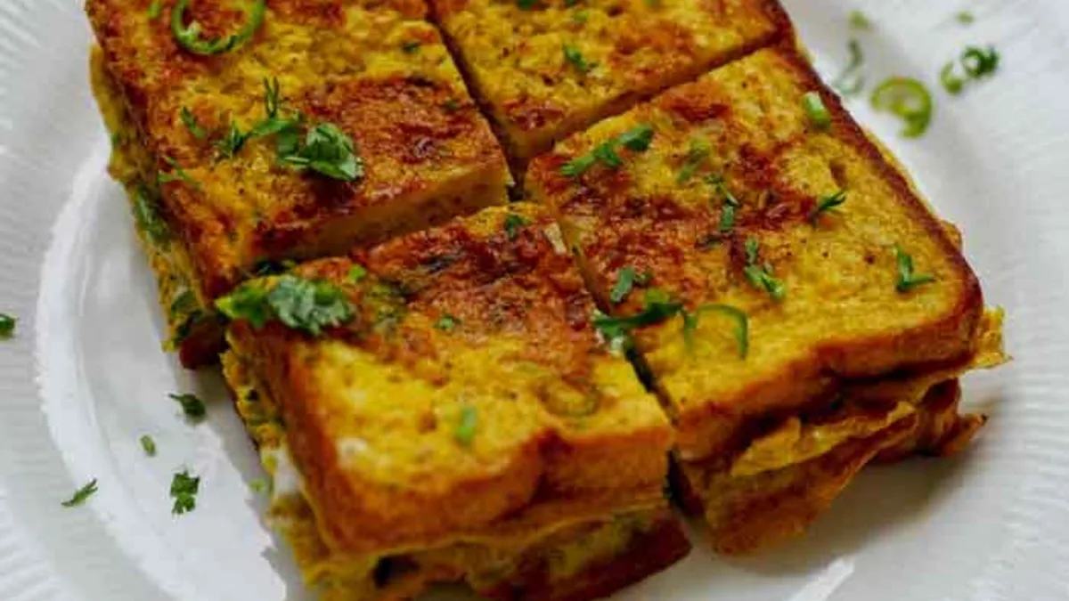 Bread omelette