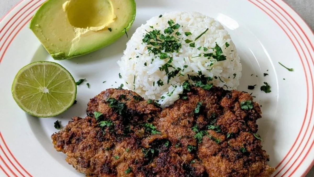 Breaded Steak Recipe (Lomo de Res Apanado)