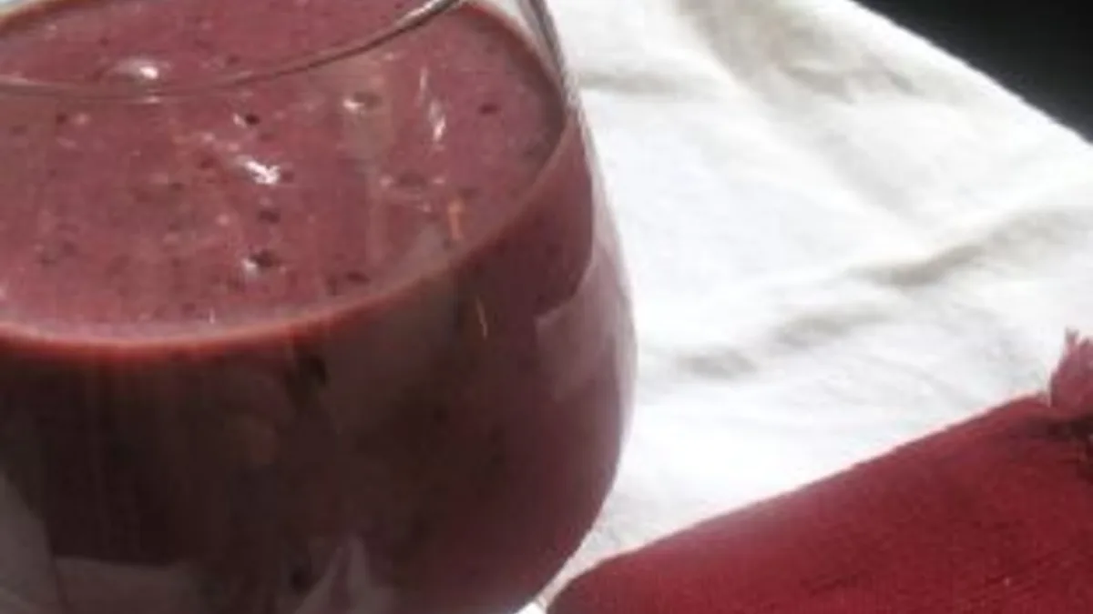 Cherry Coconut Milk Smoothie