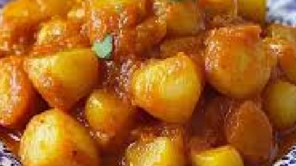 Chtitha Batata (Algerian Potato Stew)