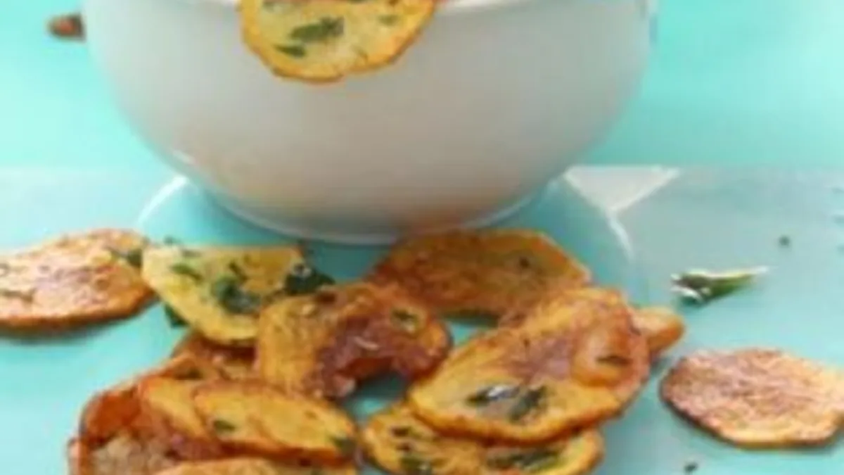 Curry Leaves Potato Chips