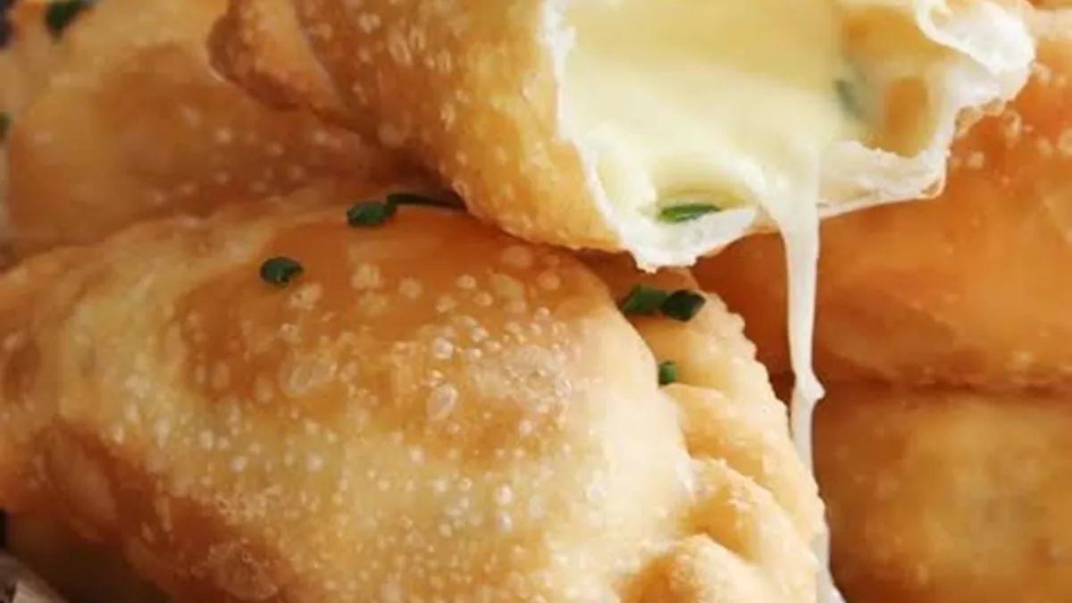 Empanadas Fritas de Queso