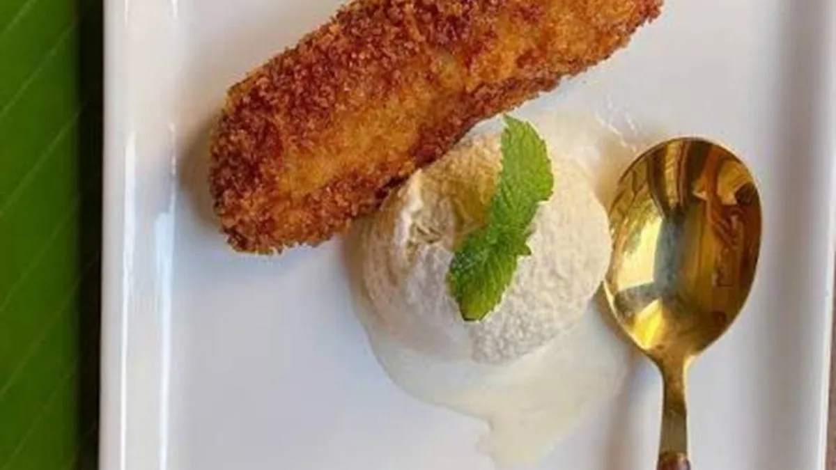 Fried cocoy banana