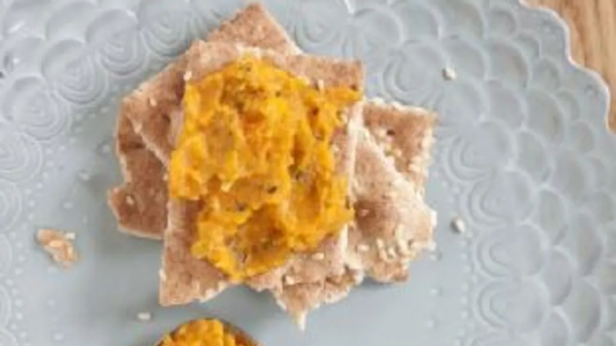 Garlicky Carrot Spread
