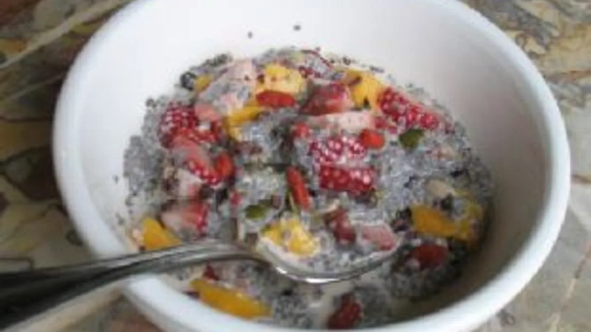 Goldilocks Chia Seed Porridge