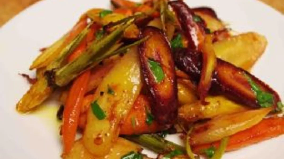 Honey-Glazed Citrus-Roasted Carrots