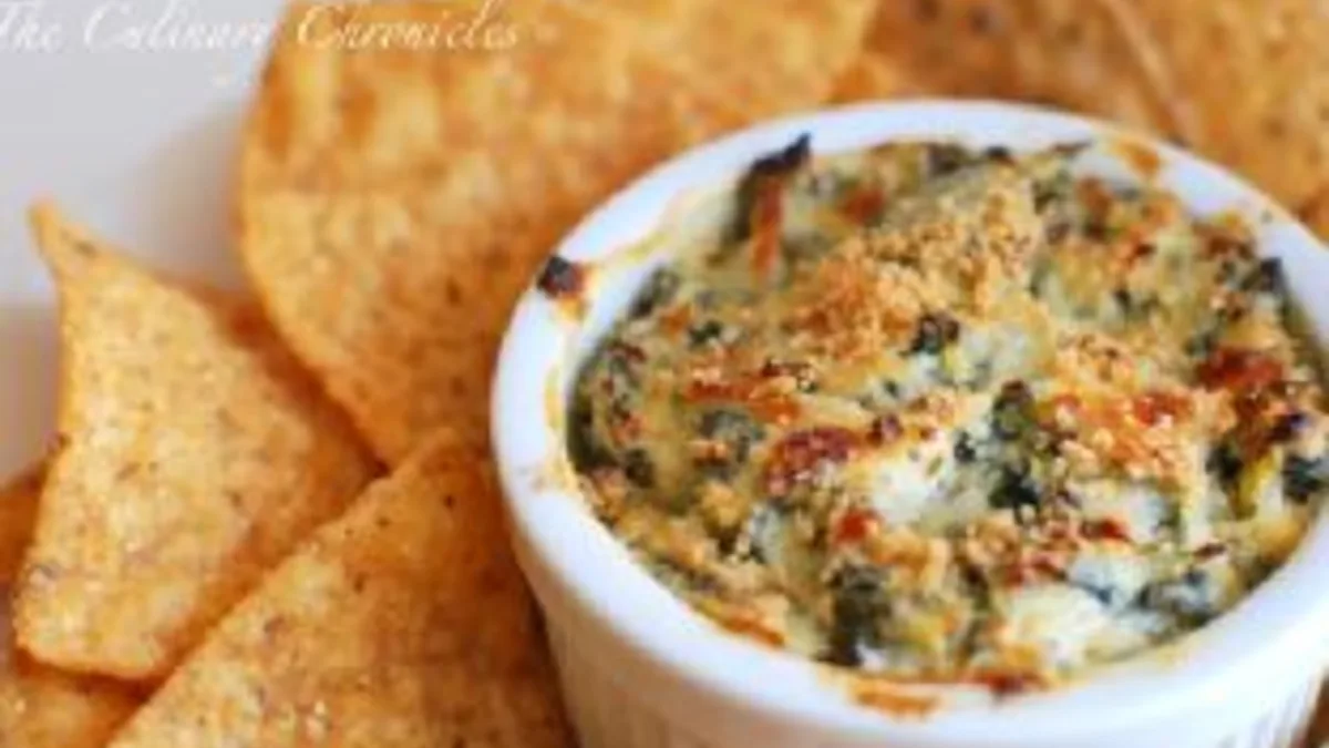Mediterranean Spinach Artichoke Dip