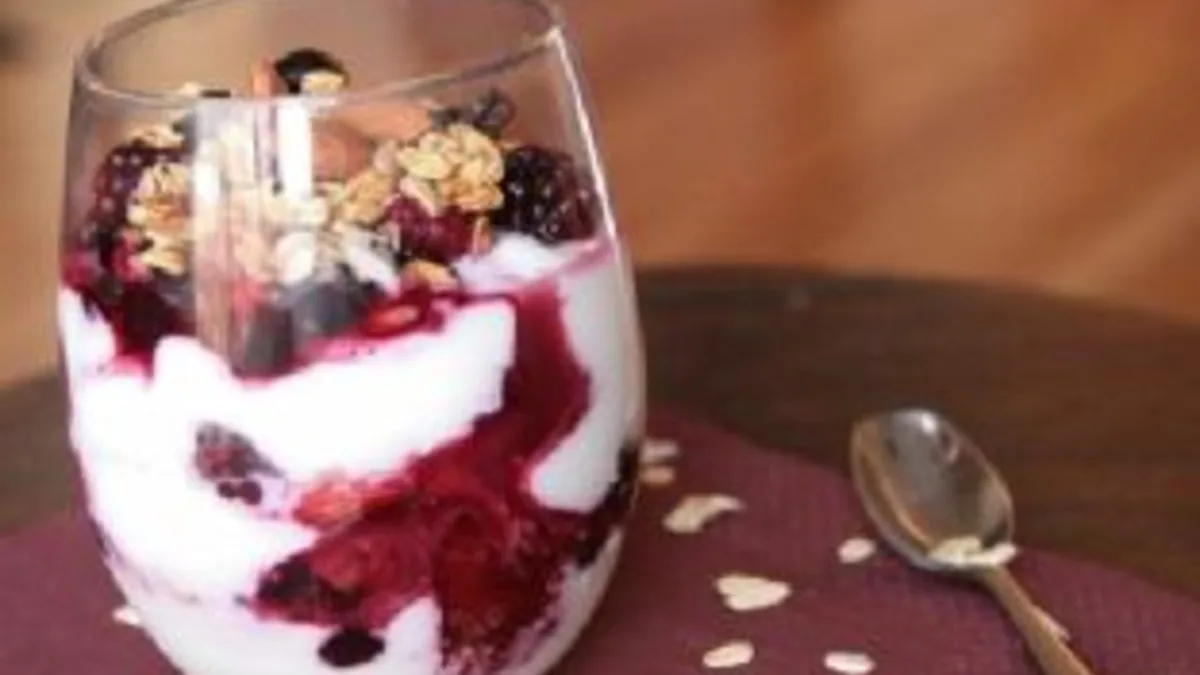 Mixed Berry Yogurt with Almonds