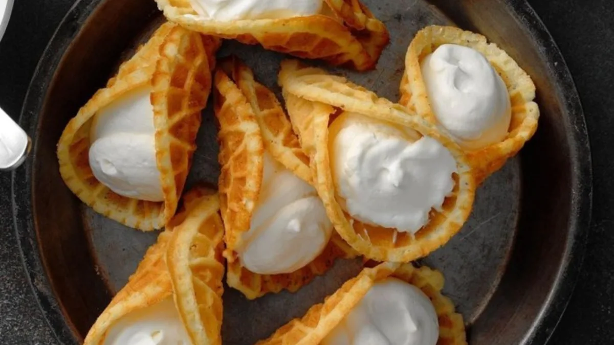 Norwegian Krumkake