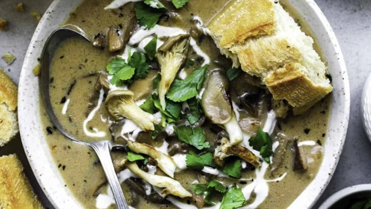 Oyster Mushroom Soup