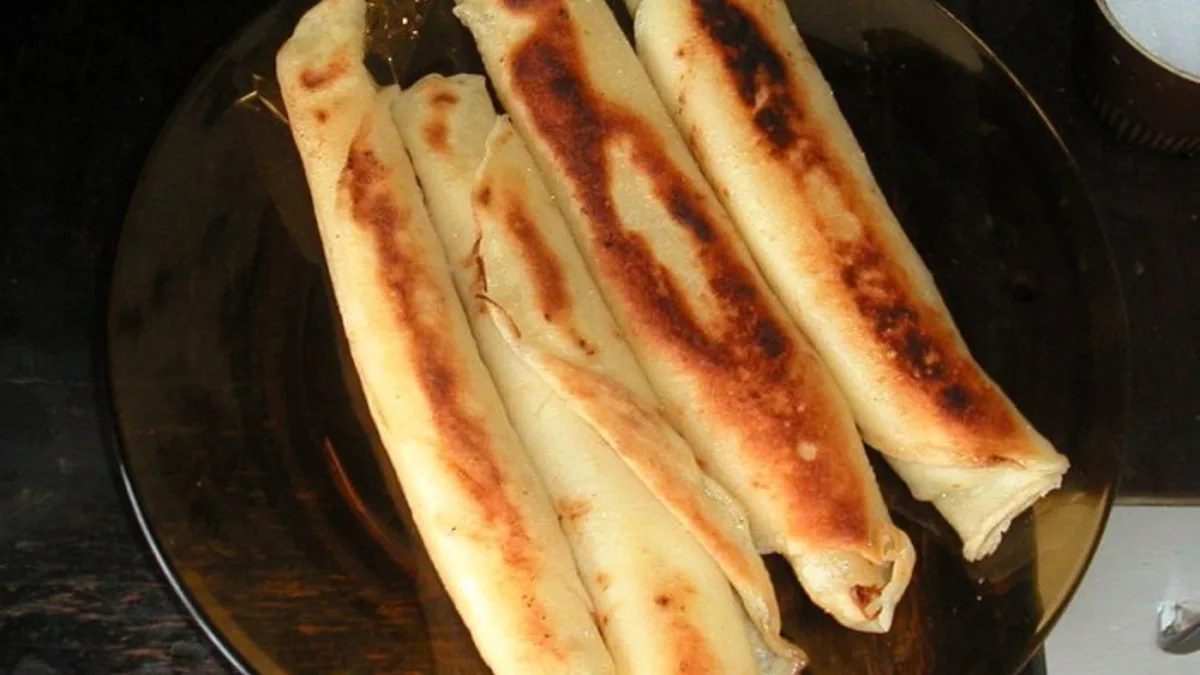 Polskie Nalesniki (Polish Pancakes)