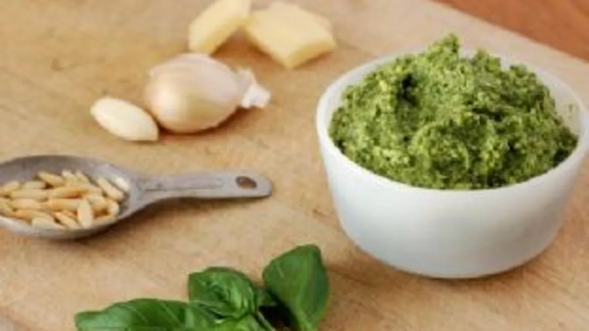 Quick N' Easy Basil Pesto