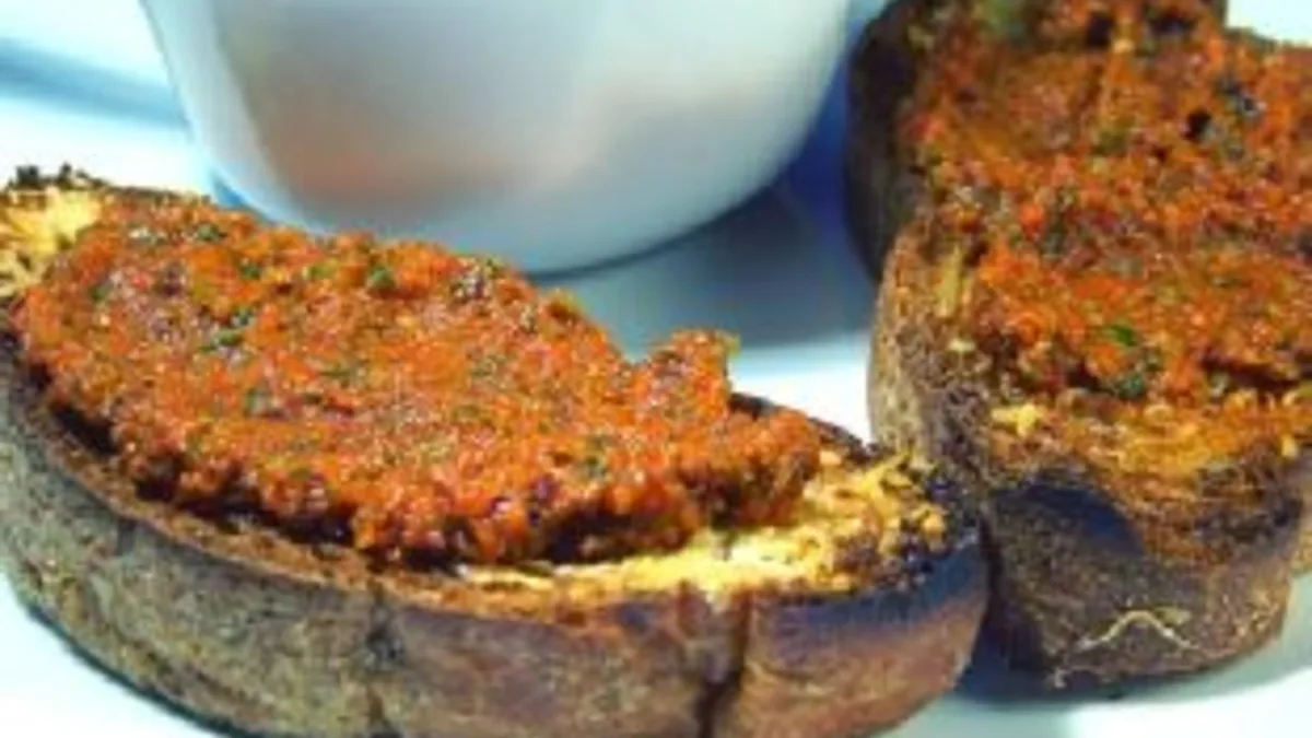 Roasted Red Pepper Tapenade