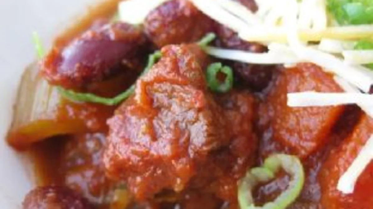 Slow Cooked Beef Chili