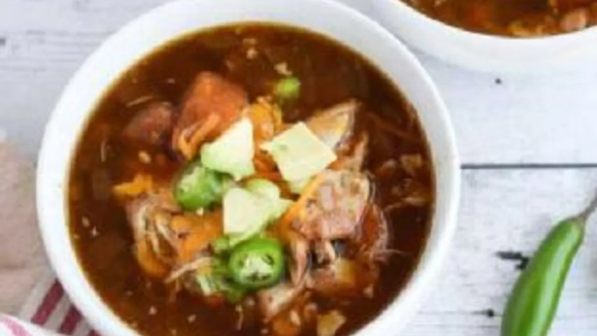 Slow Cooker Mexican Chicken Soup