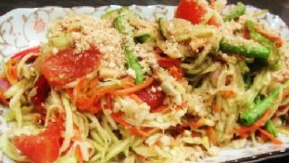 Thai Green Mango Salad