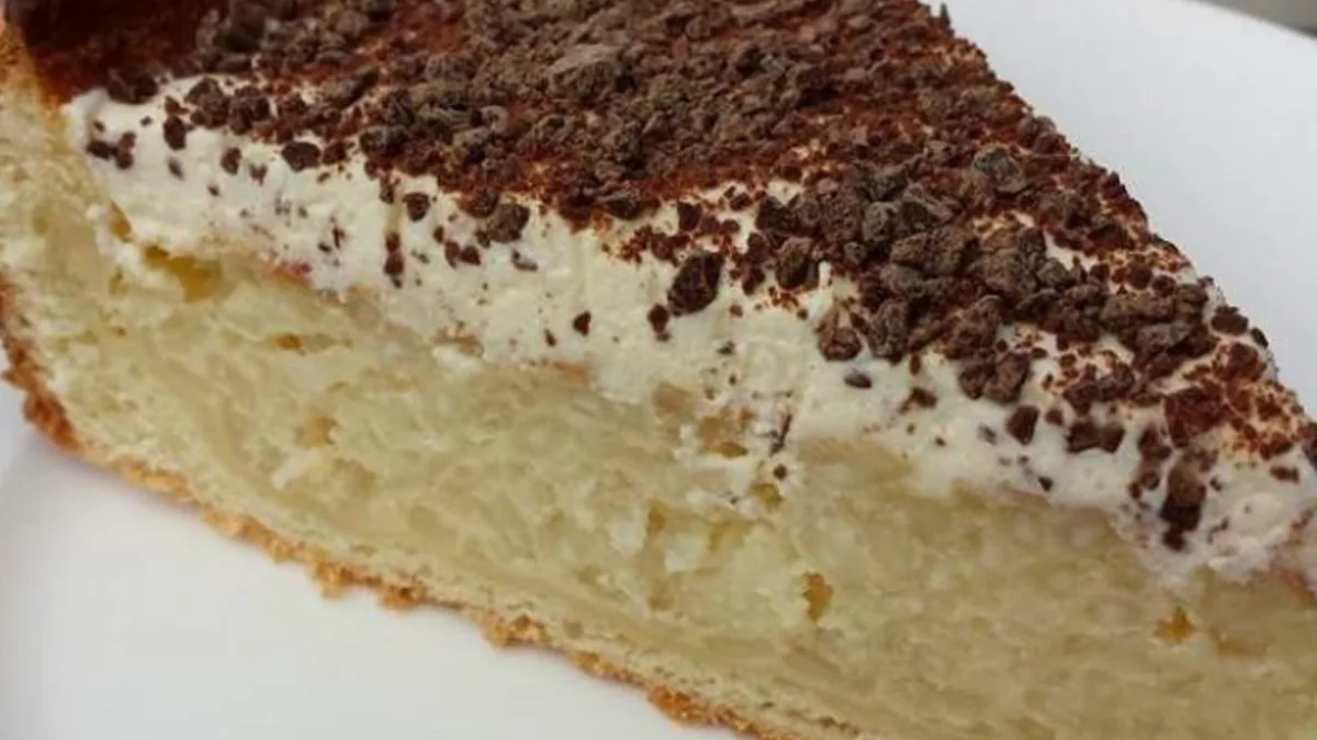 Traditional Dutch rice tart (rijstevlaai)