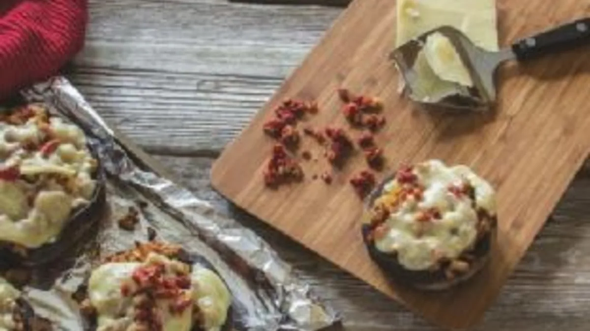 Turkey-Stuffed Portabella Mushrooms