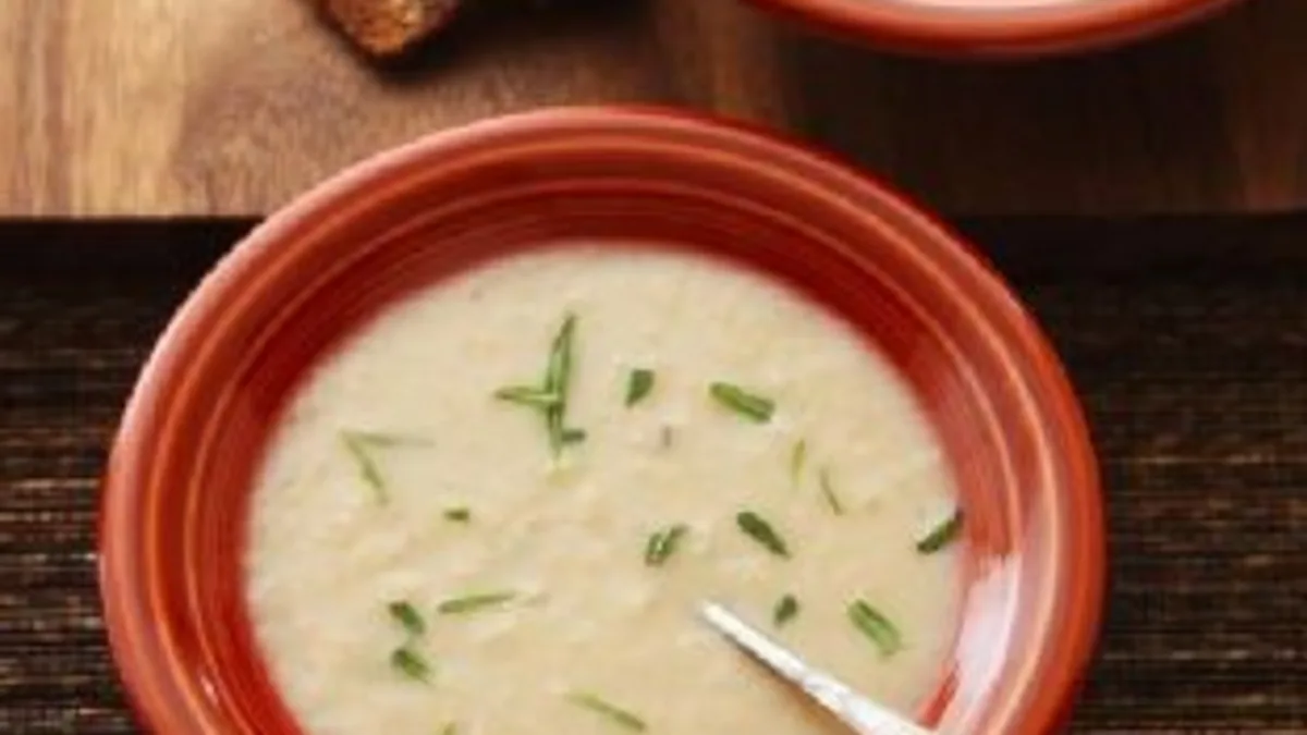 Tuscan White Bean Soup with Olive Oil and Rosemary